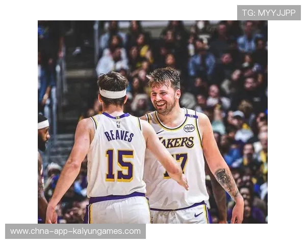 湖人迎连胜:冠军之路再启航,荣耀再度降临 湖人迎连胜:冠军之路再启航,荣耀再度降临