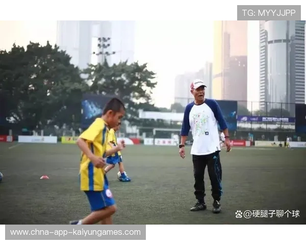 俱乐部成立退役球员支持基金 提供职业再培训，足球队退役