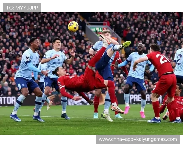 努涅斯加盟穆里尼奥引发球迷期待与热议,努涅斯比赛视频 努涅斯加盟穆里尼奥引发球迷期待与热议,努涅斯比赛视频