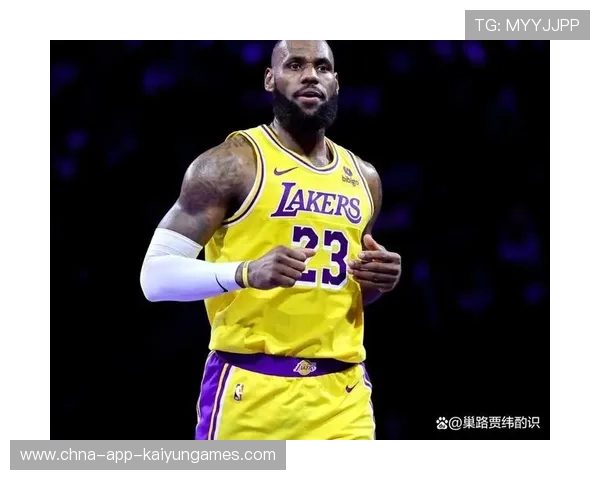 湖人管理层评估詹姆斯离队后的市值变动与阵容更迭